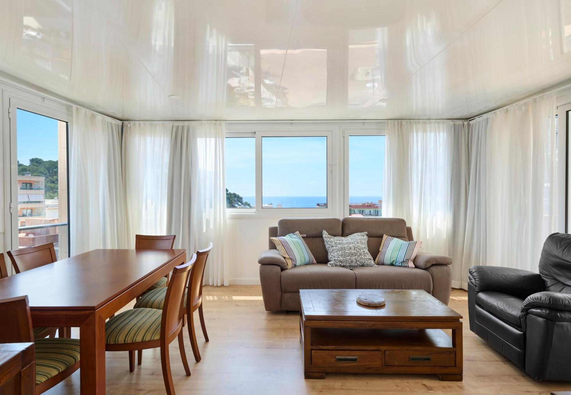 Apartaments Superiors Mtb Only Couples Lloret de Mar Extérieur photo