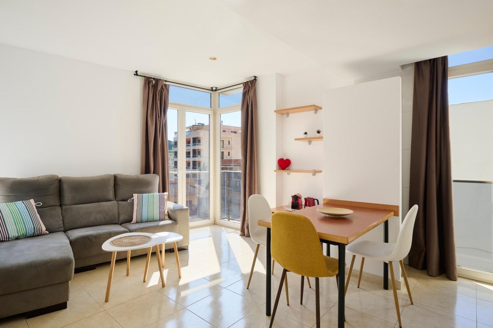Apartaments Superiors Mtb Only Couples Lloret de Mar Extérieur photo